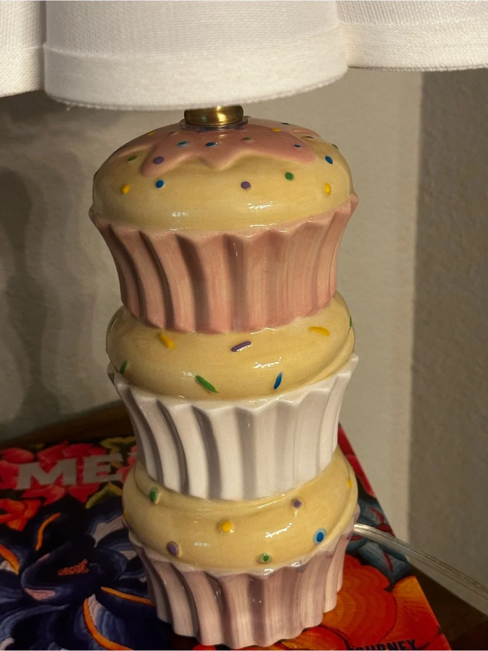 White Cupcake Stack Table Lamp - Viral
